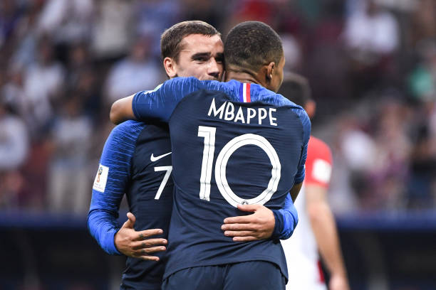 取控球为主 取控球为主